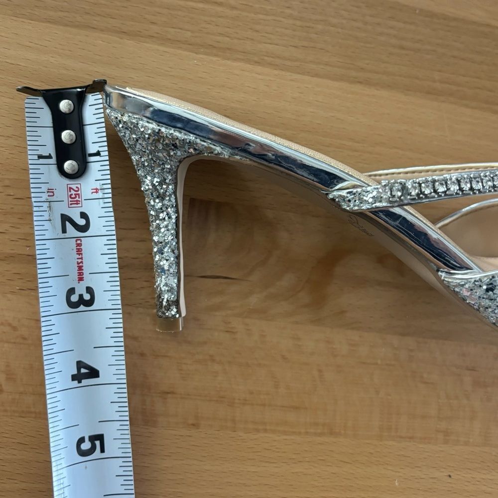 Jewel Badgley Mischka Silver Gray Sparkle Heels - Picture 3 of 9